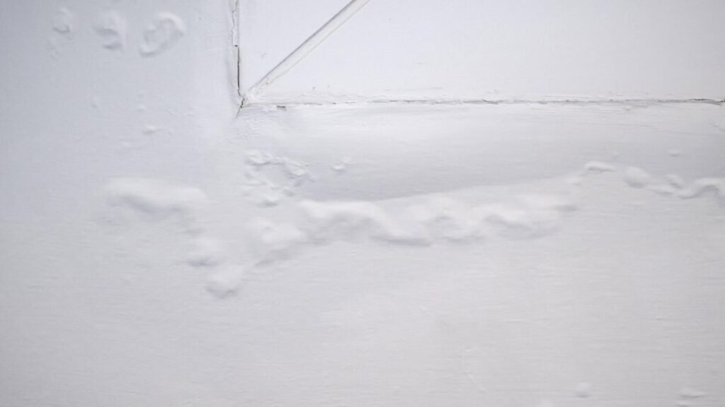 Drywall taping bubbles